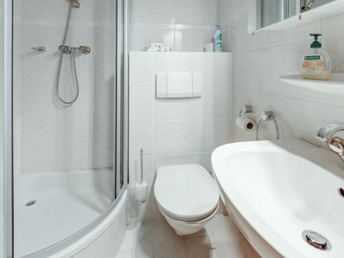 Comfortable Apartment In Ellmau With Balconies Exterior photo